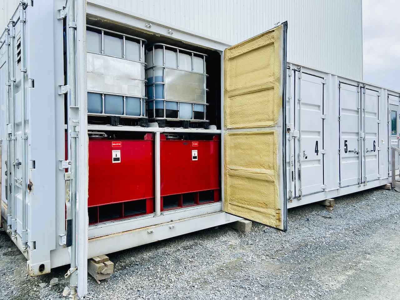 Container station
